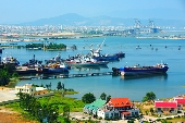 Cầu Thận phước nhìn từ bán đảo Sơn Trà